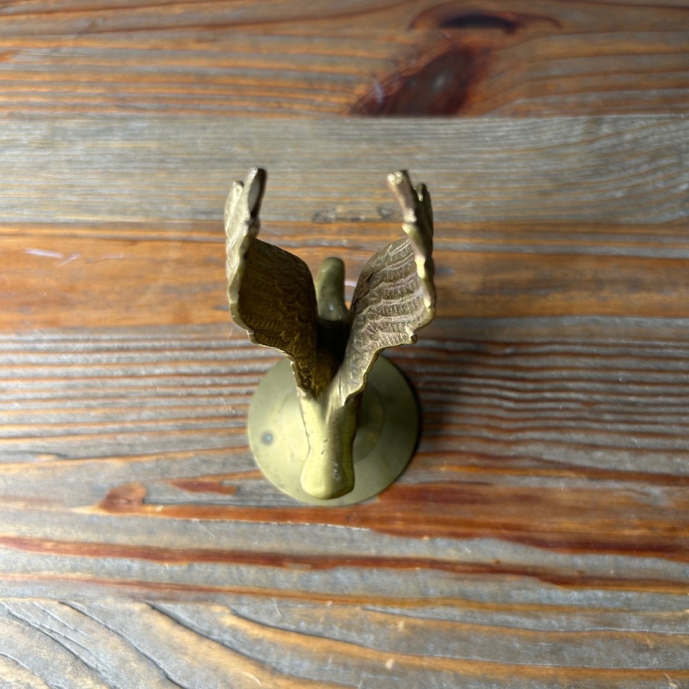 Vintage Brass Eagle Figurine‎ Statue Made In Taiwan Gold Bird Sculpture Decor - Picture 8 of 9